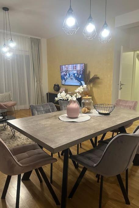 New Modern Accommodation In City Metkovic Exterior photo