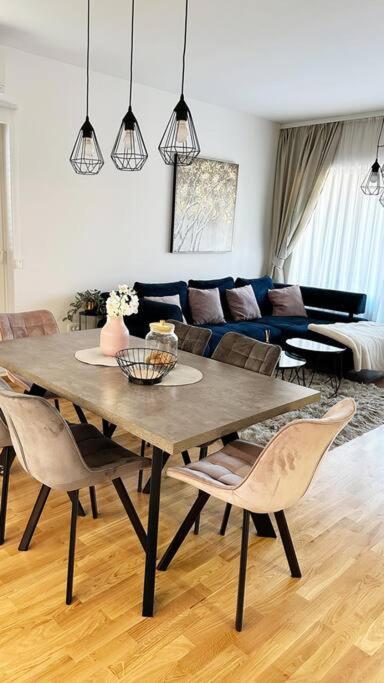 New Modern Accommodation In City Metkovic Exterior photo